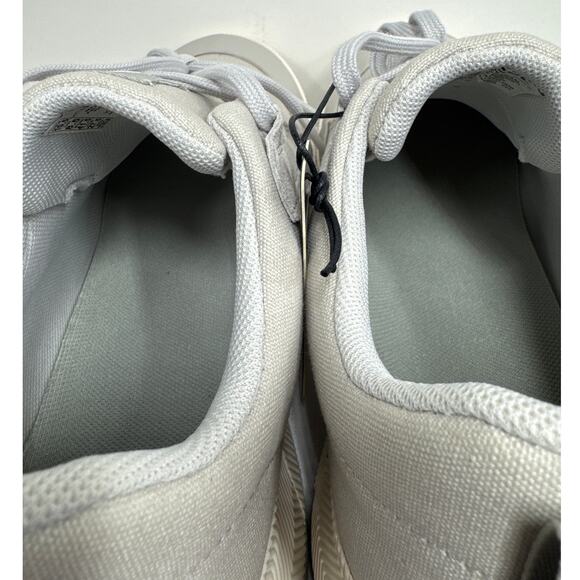 Sorel Out N About III Low Sneaker, Waterproof, New in Box, Size 10.5, Women's - Picture 6 of 7